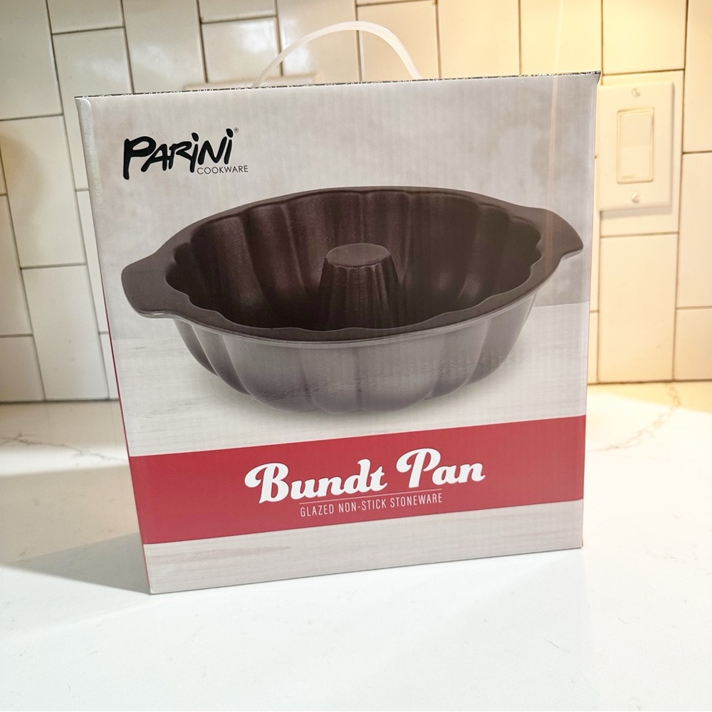 Parini Bundt Pan NIB Non Stick Silver & Black Cake Bake